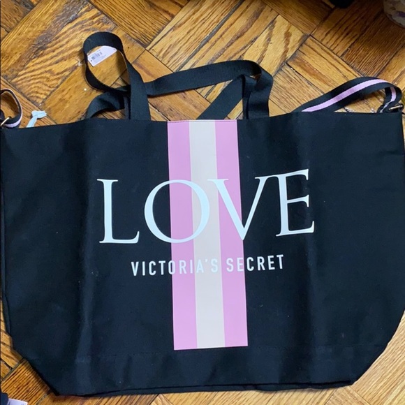Victoria's Secret Handbags - NWT Victoria’s Secret travel bag size: 23” x 15”